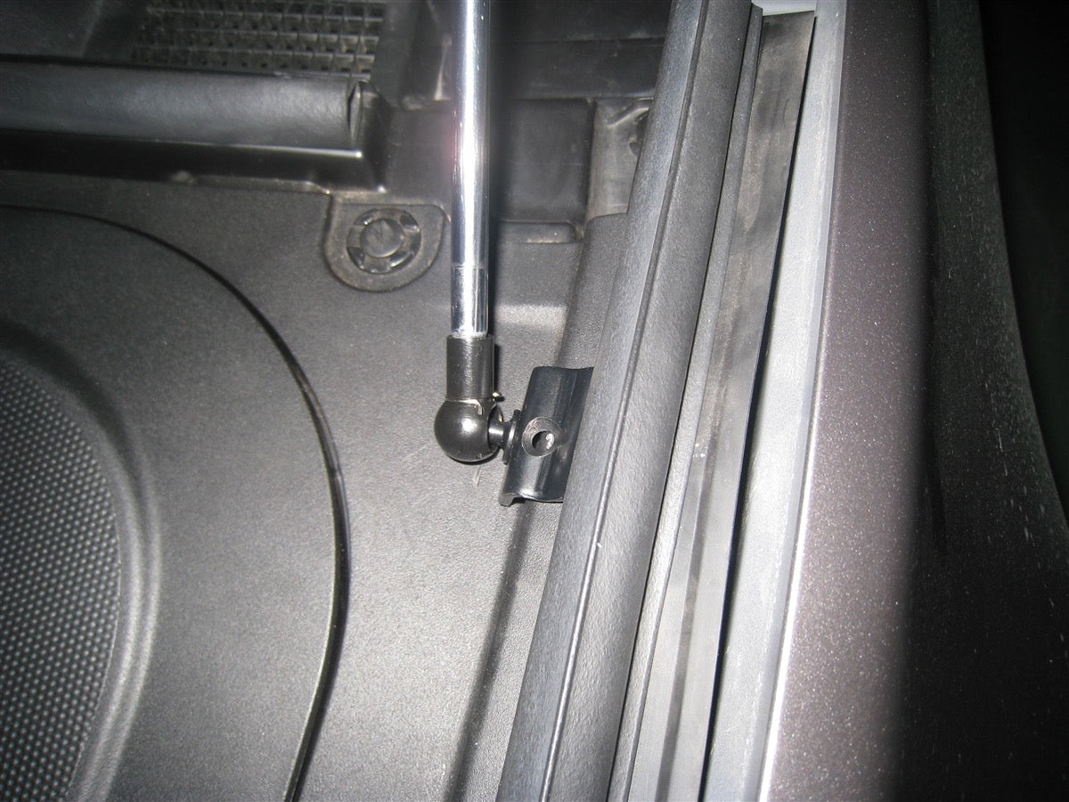 370Z Hood Strut Damper Kit | Black Edition