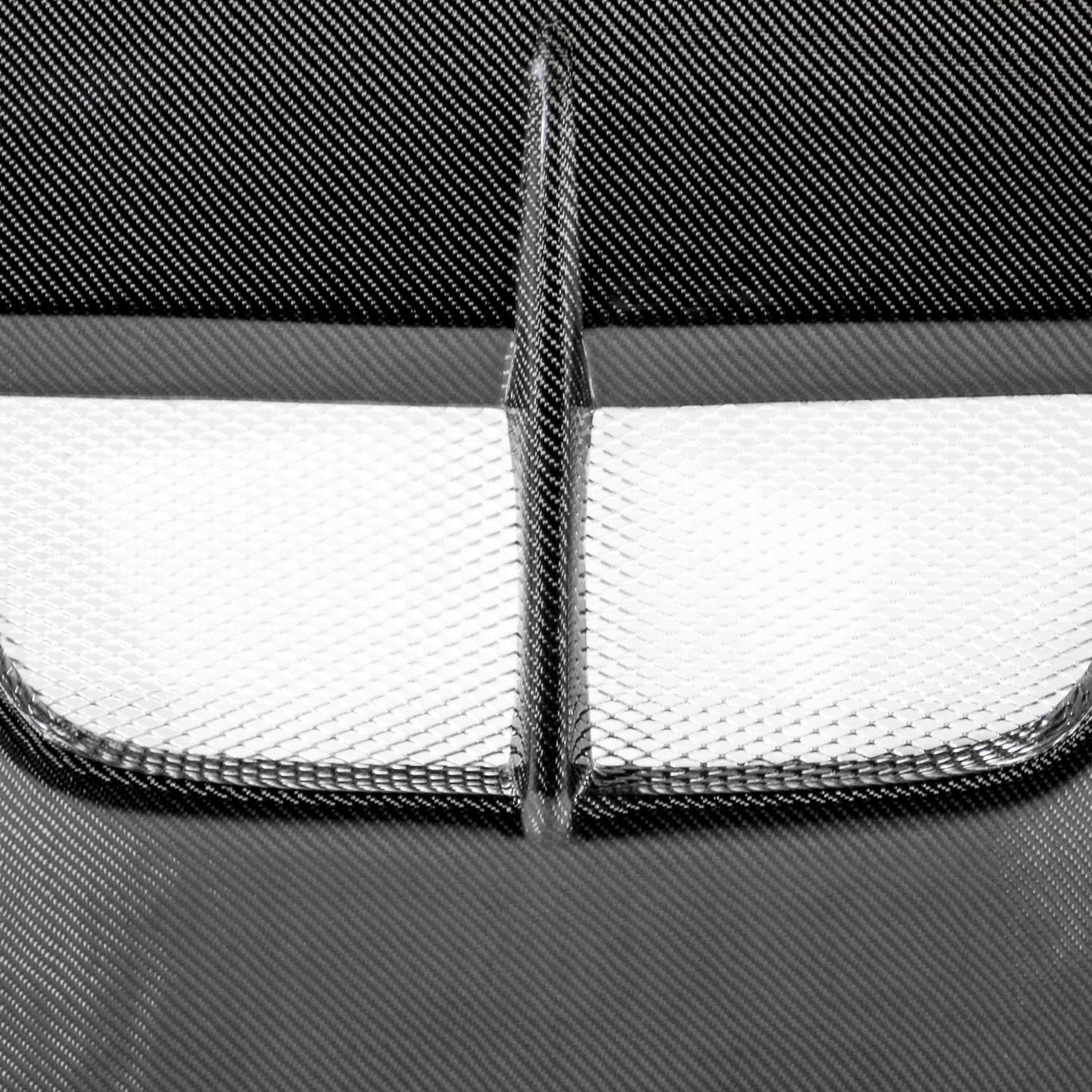 Seibon BD-style carbon fiber hood for 2009-2020 Nissan 370Z