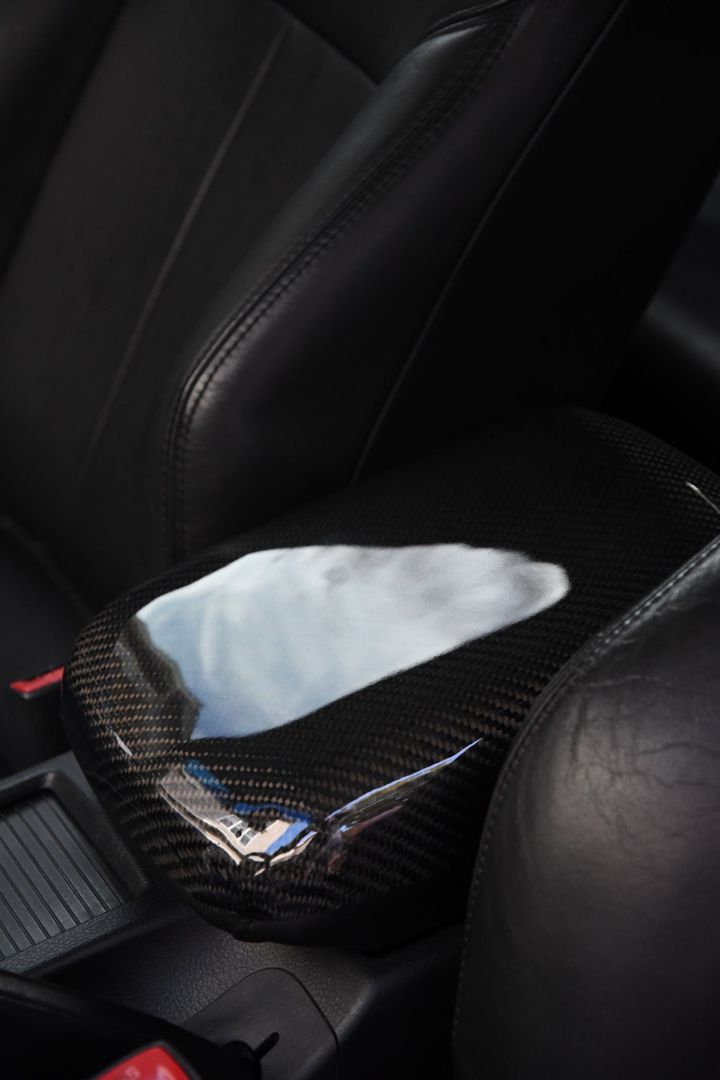 G35 Carbon Fiber Interior Arm Rest Overlay | Coupe & Sedan 2003-2007 Manual