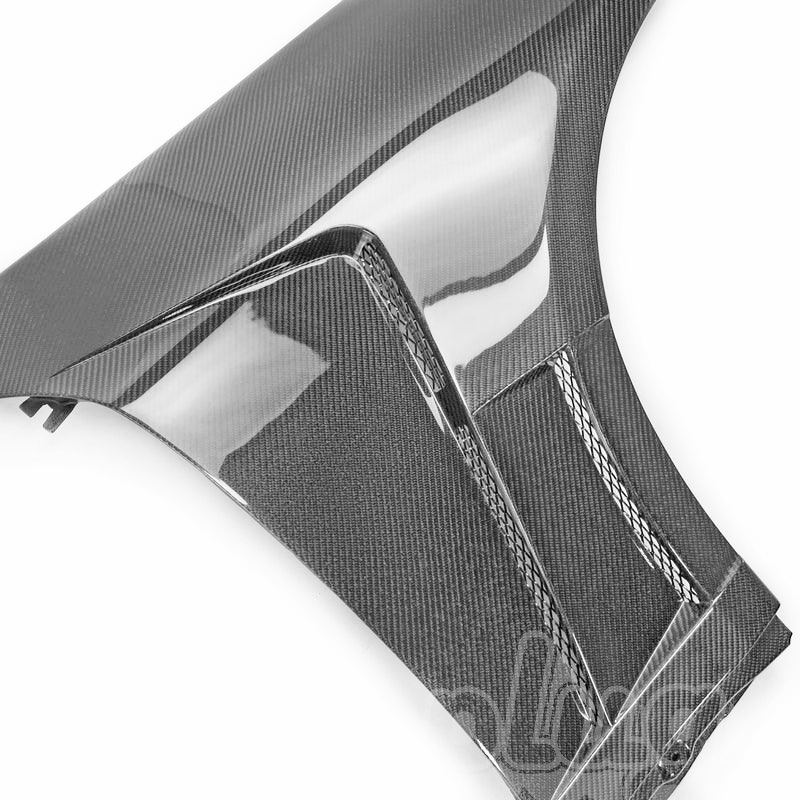 G37 Coupe Carbon Fiber Vented Fenders | 2008-2013 G37 Coupe Fender Replacements