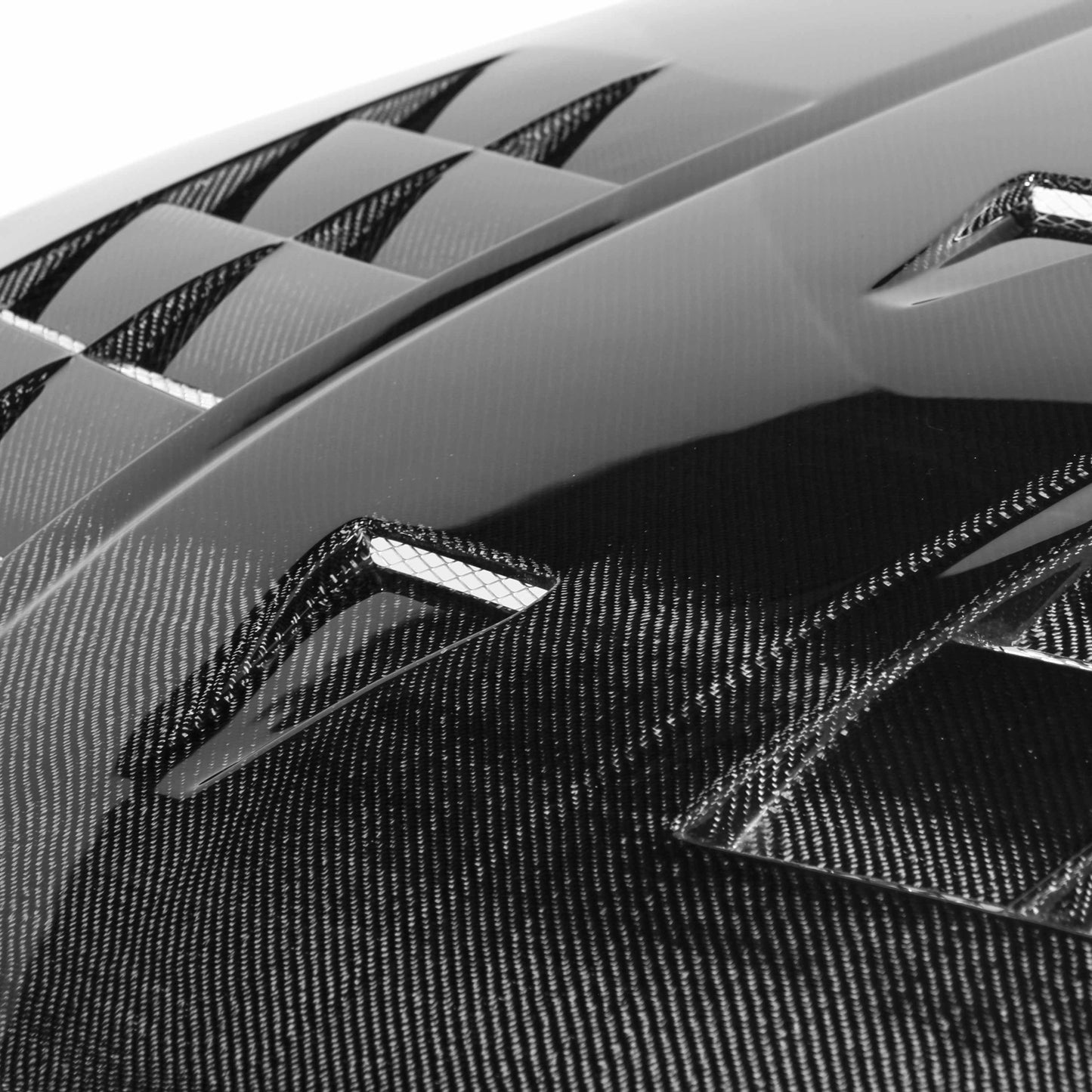 Seibon GT-style carbon fiber hood for 2003-2006 Nissan 350Z