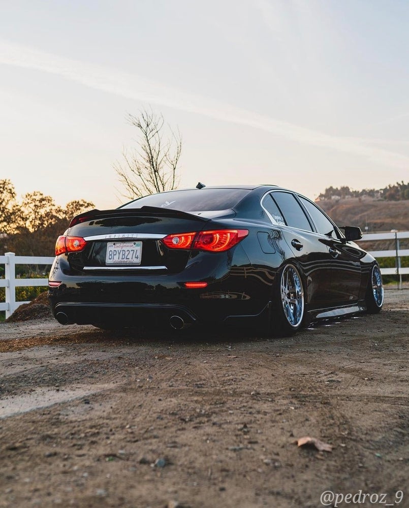 Q50 M Style Carbon Fiber Trunk Spoiler