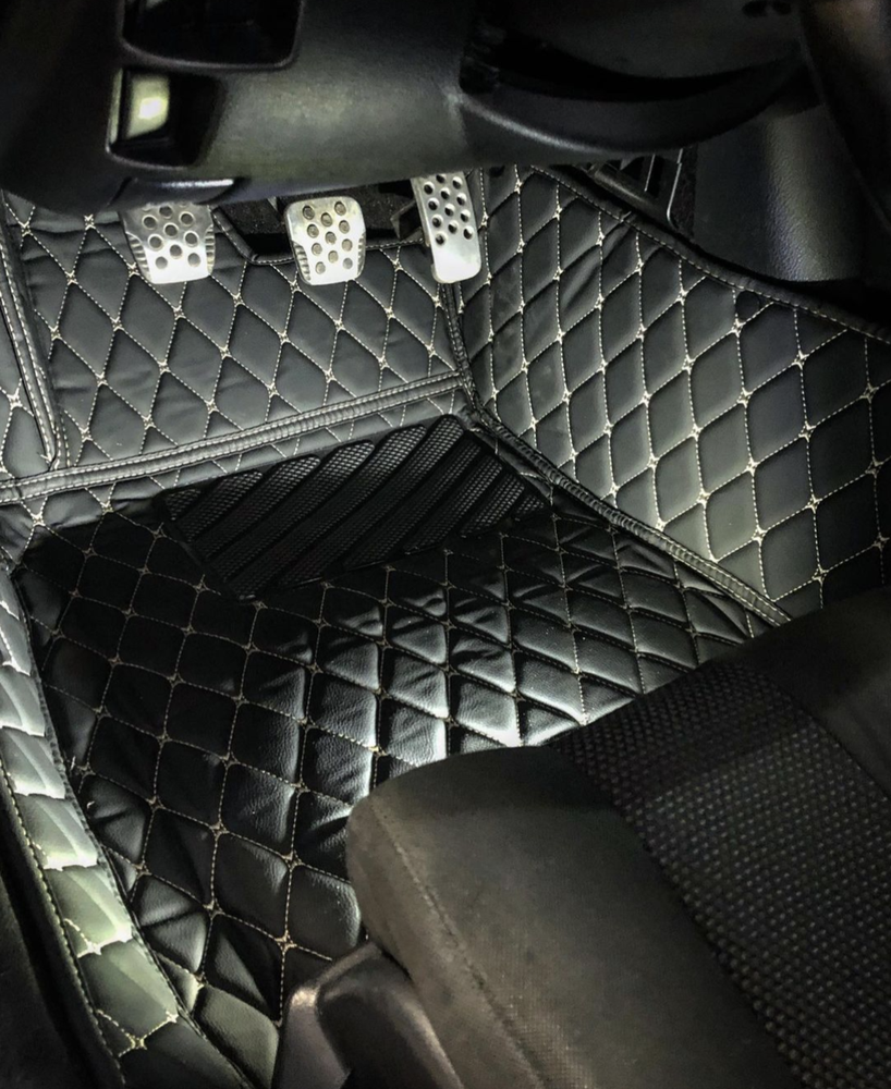 350z Diamond Stitched Floor Mats